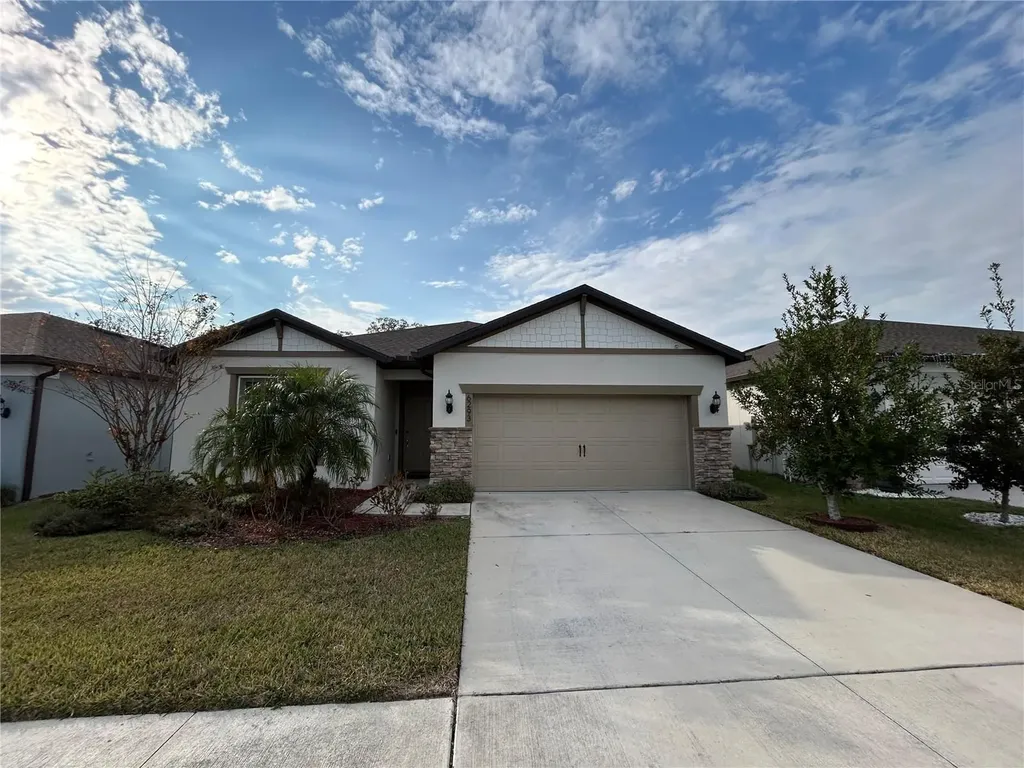 6293 Bradford Woods Drive Zephyrhills FL 33542