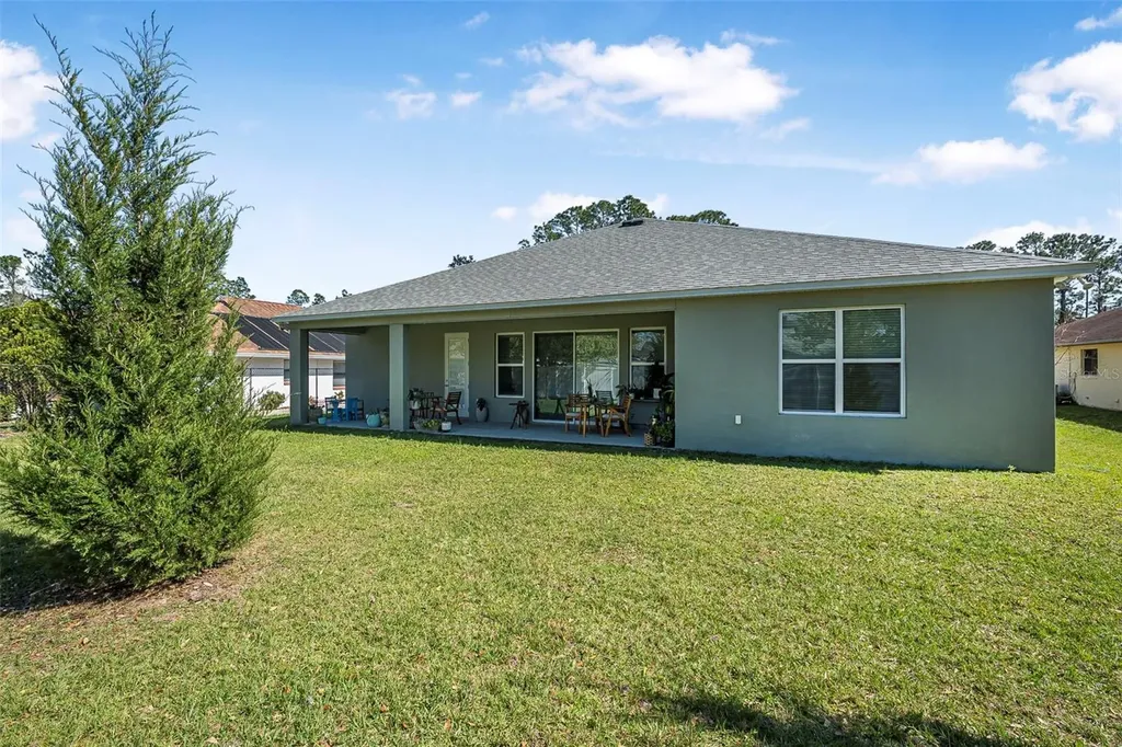 5 Wayside Place Palm Coast FL 32164