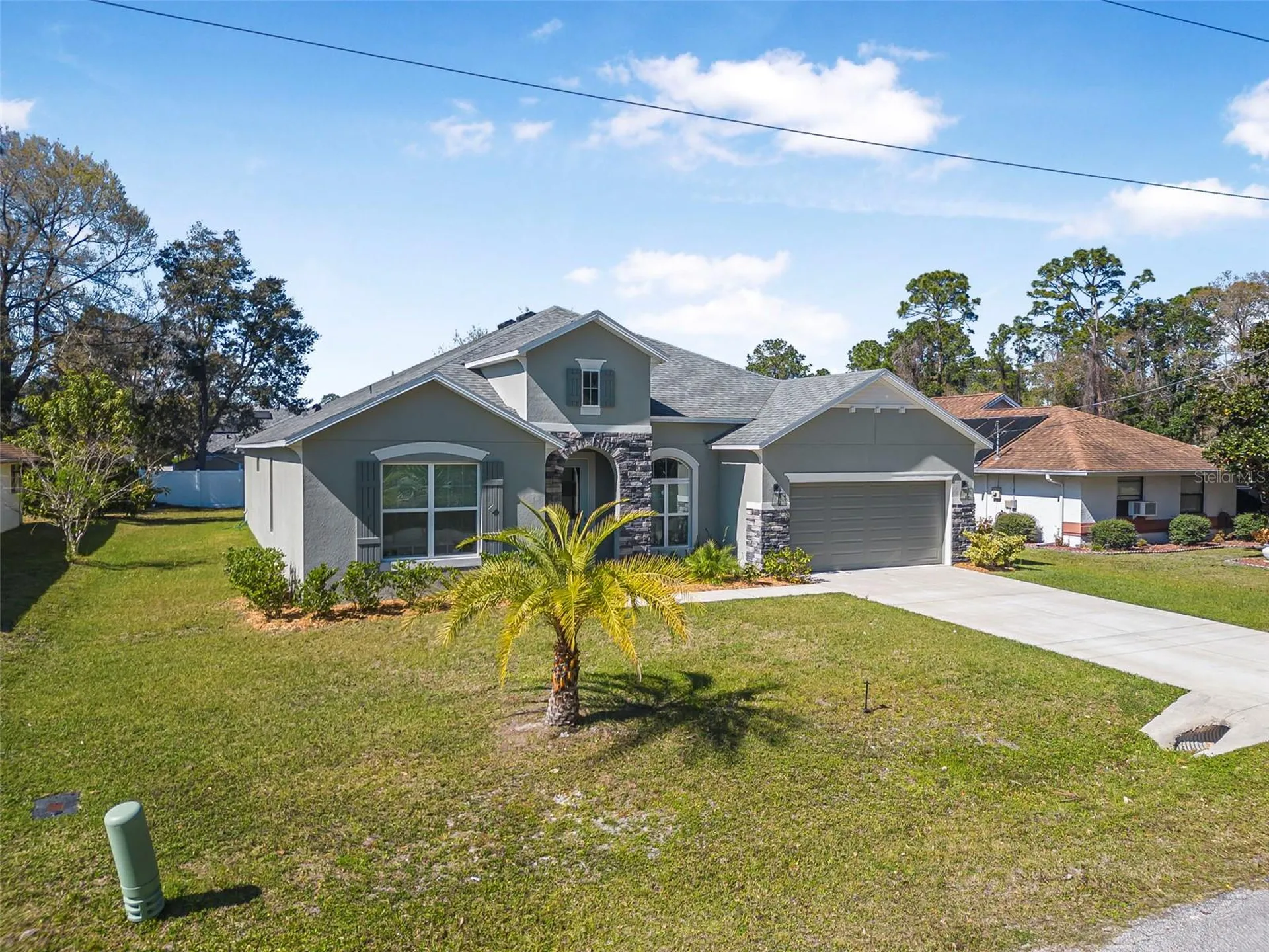 5 Wayside Place Palm Coast FL 32164