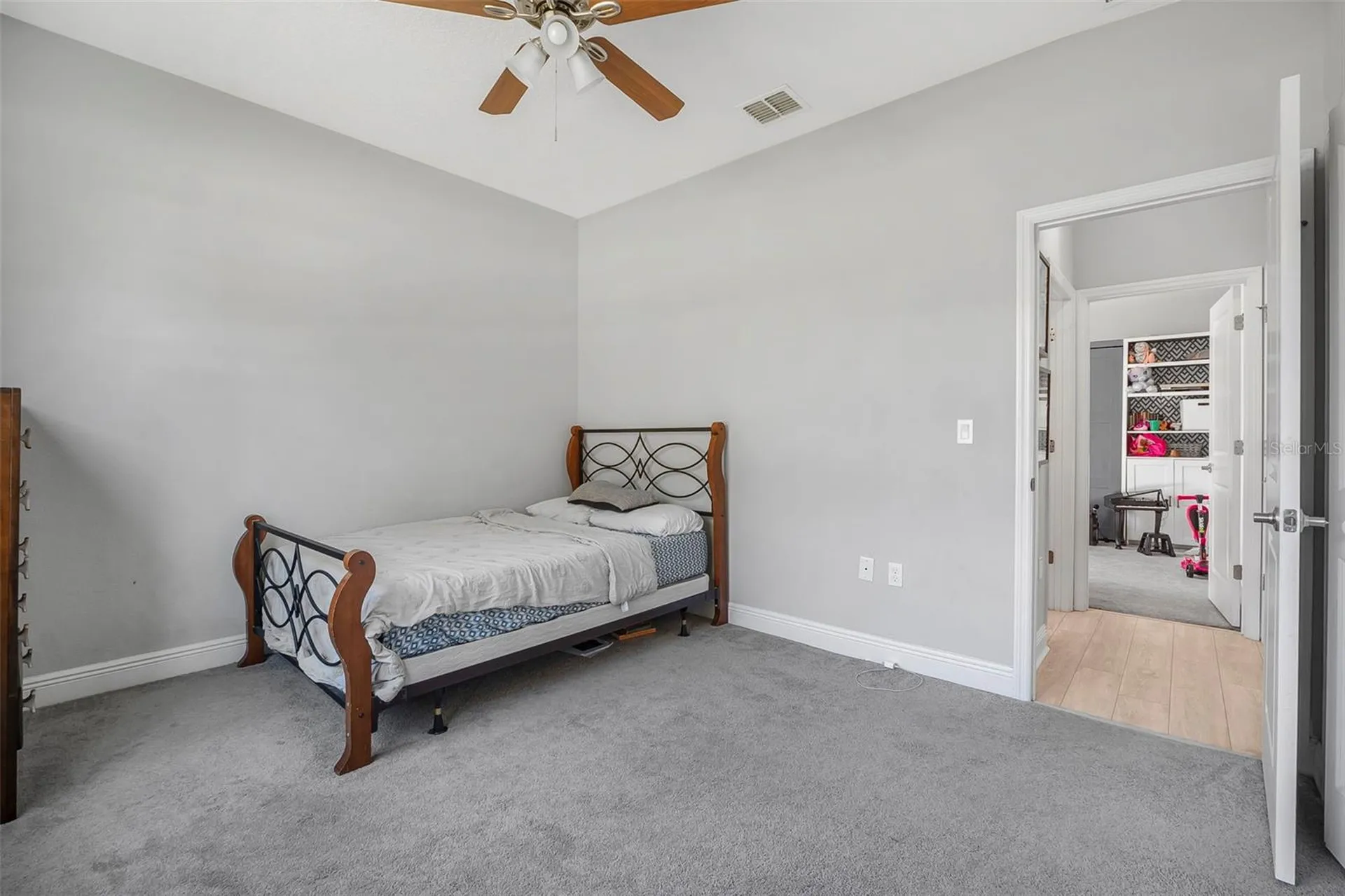 5 Wayside Place Palm Coast FL 32164