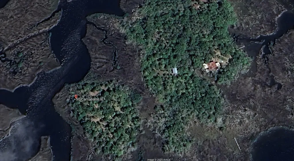 50 Carnahans Crystal River FL 34429