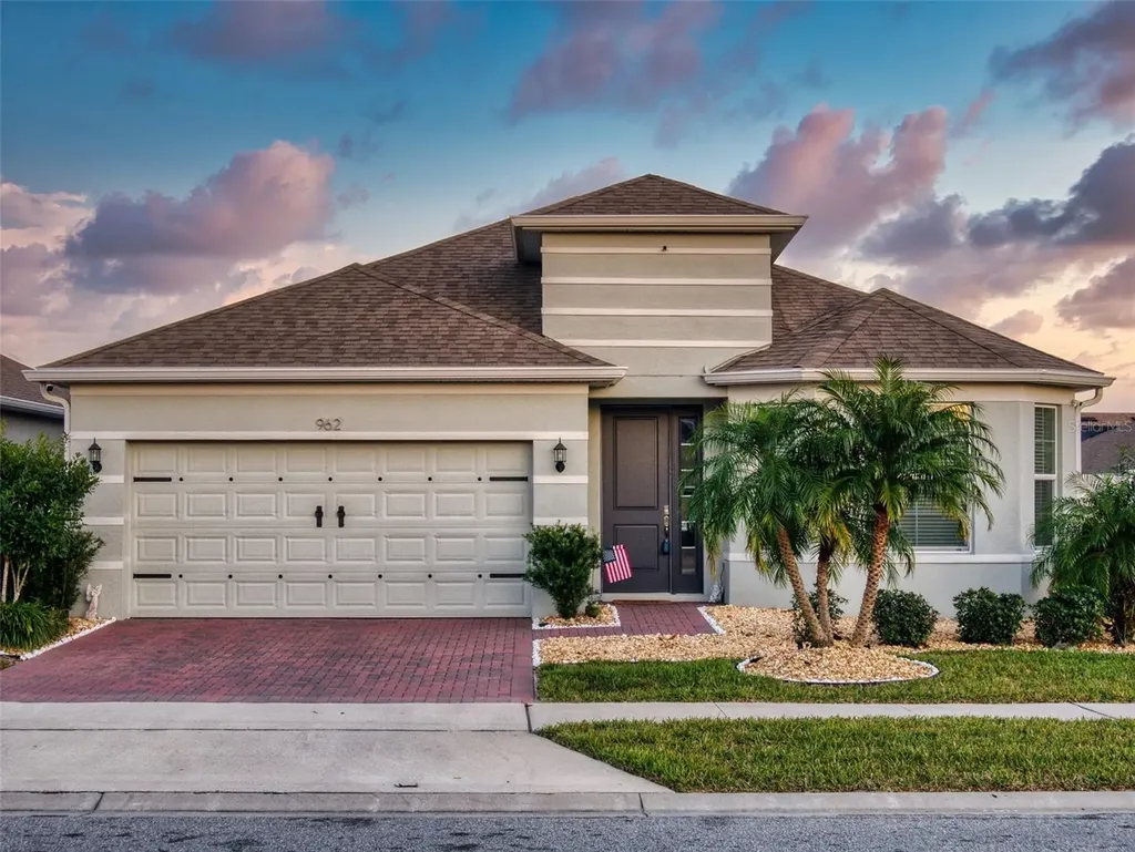 962 Compass Landing Drive Orange City FL 32763