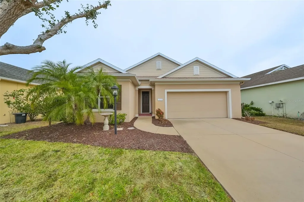 1479 Blue Horizon Circle Bradenton FL 34208