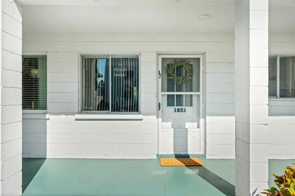 1853 Restful Drive Bradenton FL 34207