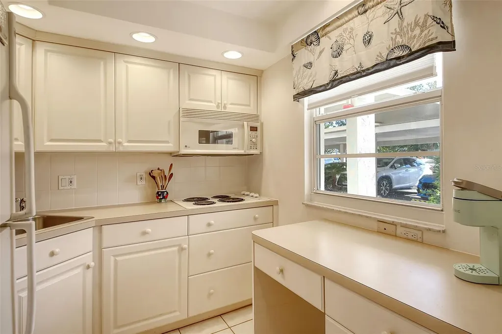 4310 Falmouth Drive Longboat Key FL 34228