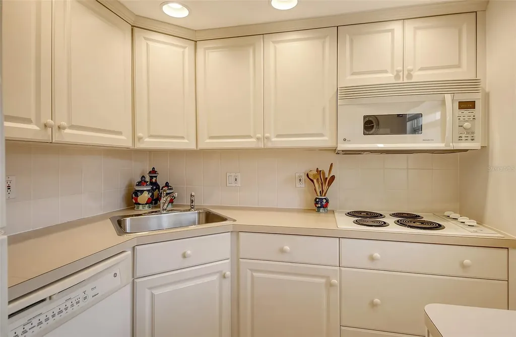 4310 Falmouth Drive Longboat Key FL 34228