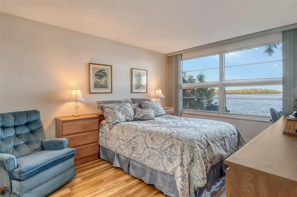 4310 Falmouth Drive Longboat Key FL 34228