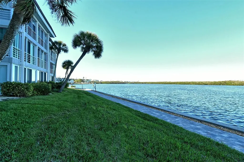 4310 Falmouth Drive Longboat Key FL 34228