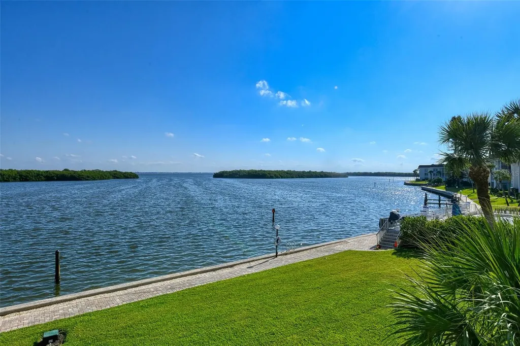 4310 Falmouth Drive Longboat Key FL 34228