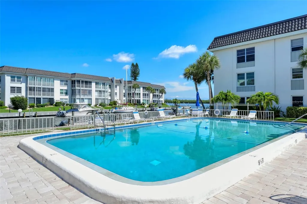 4310 Falmouth Drive Longboat Key FL 34228