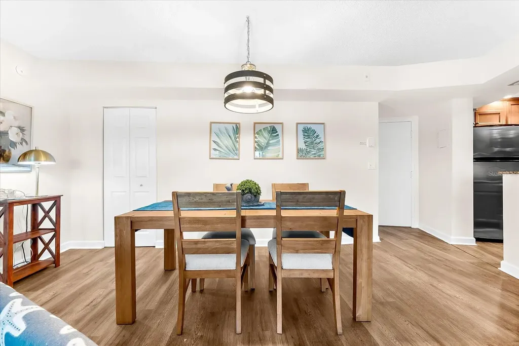 5855 Midnight Pass Road Sarasota FL 34242