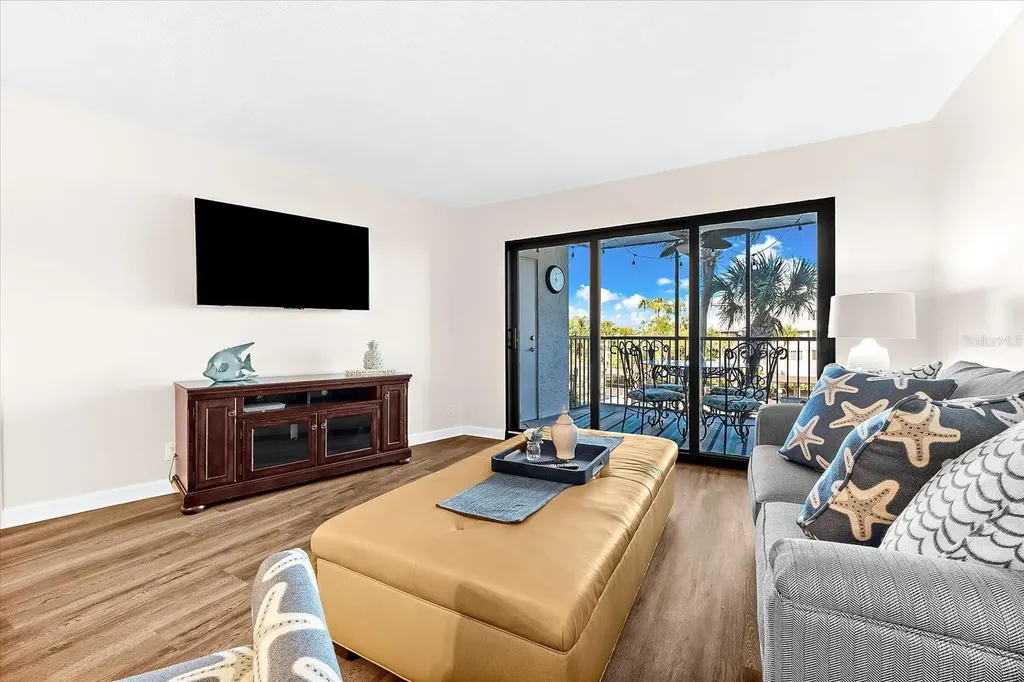 5855 Midnight Pass Road Sarasota FL 34242