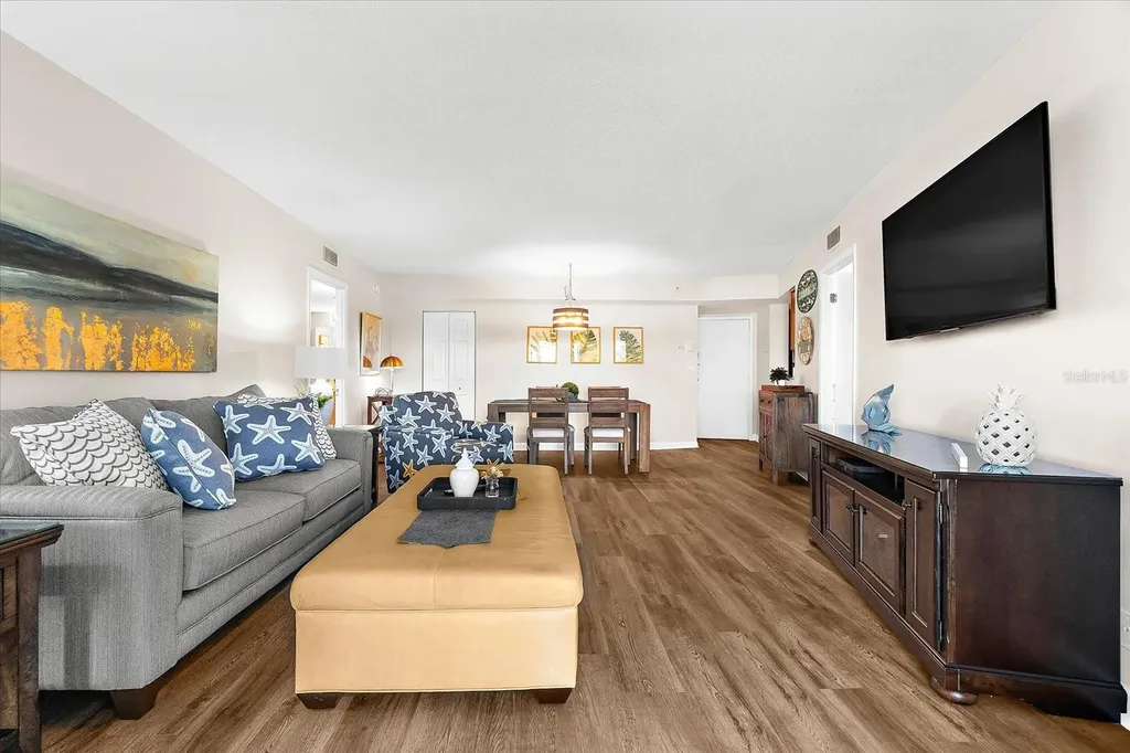 5855 Midnight Pass Road Sarasota FL 34242