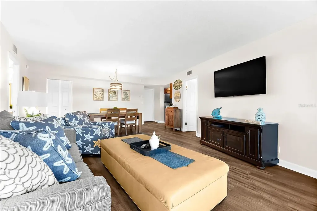 5855 Midnight Pass Road Sarasota FL 34242
