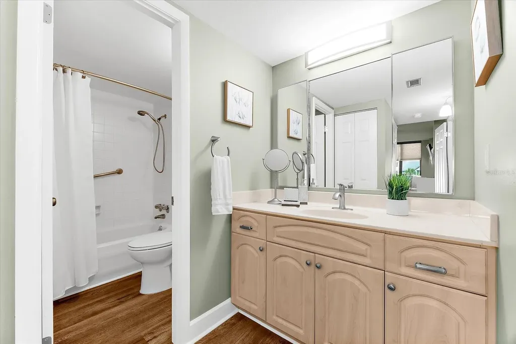5855 Midnight Pass Road Sarasota FL 34242