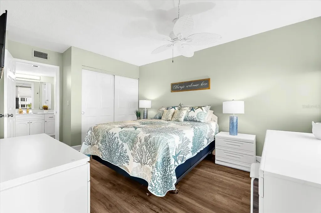 5855 Midnight Pass Road Sarasota FL 34242