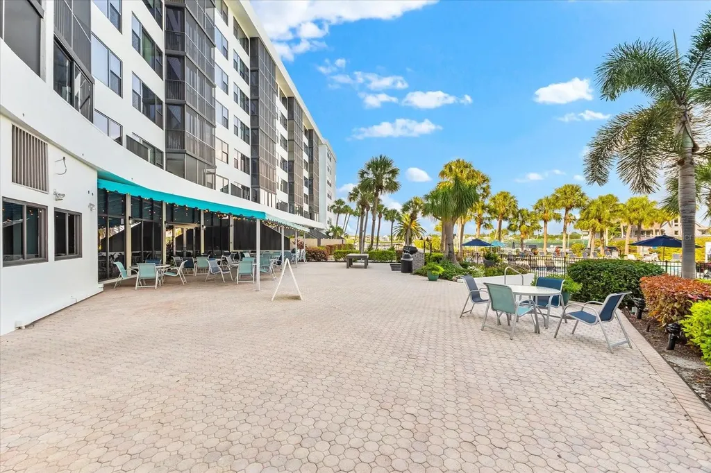 5855 Midnight Pass Road Sarasota FL 34242