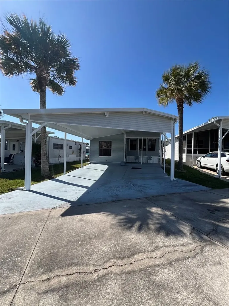 6494 SE 54th Lane Okeechobee FL 34974