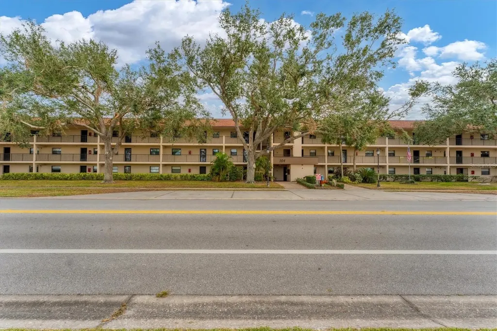 104 Capri Isles Boulevard Venice FL 34292