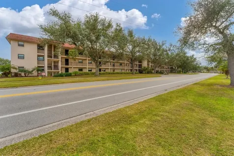 104 Capri Isles Boulevard Venice FL 34292