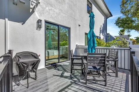 341 Albert Street Dunedin FL 34698