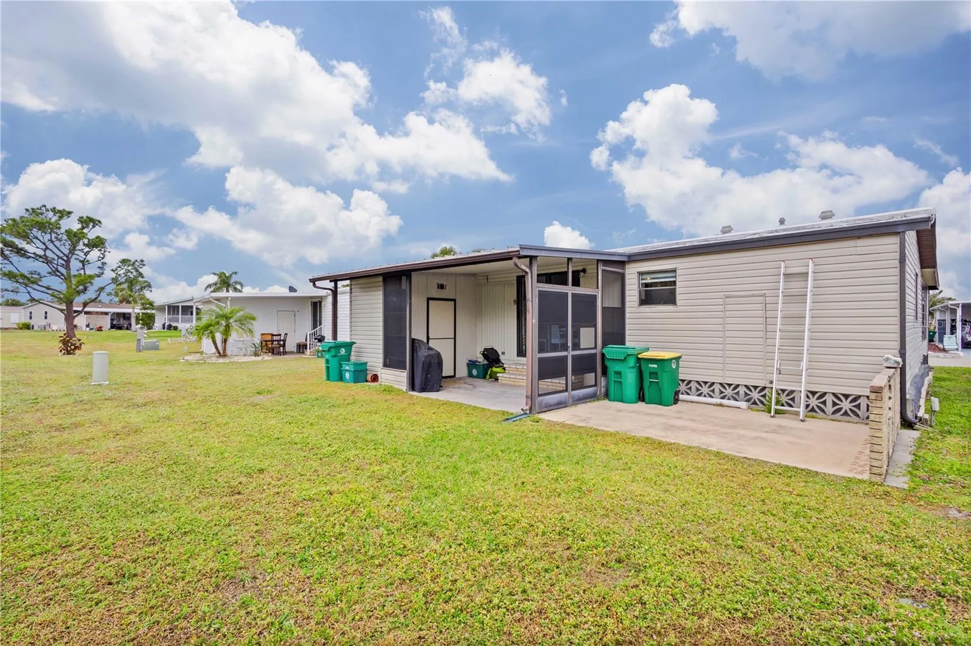 2100 Kings Highway Port Charlotte FL 33980