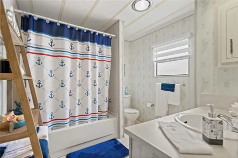 2100 Kings Highway Port Charlotte FL 33980