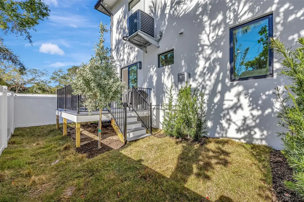 331 Albert Street Dunedin FL 34698