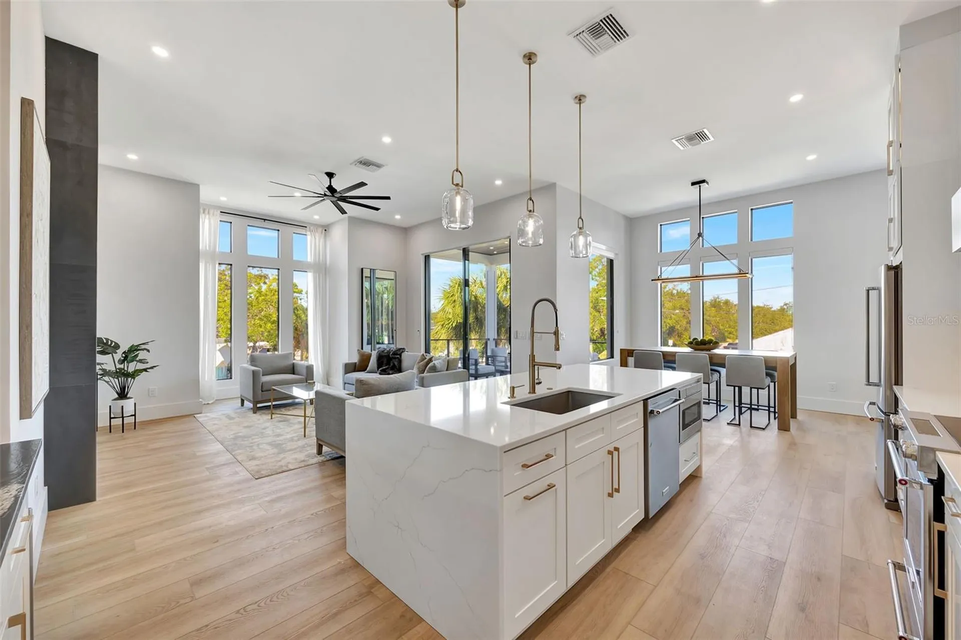 331 Albert Street Dunedin FL 34698