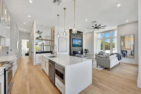 331 Albert Street Dunedin FL 34698