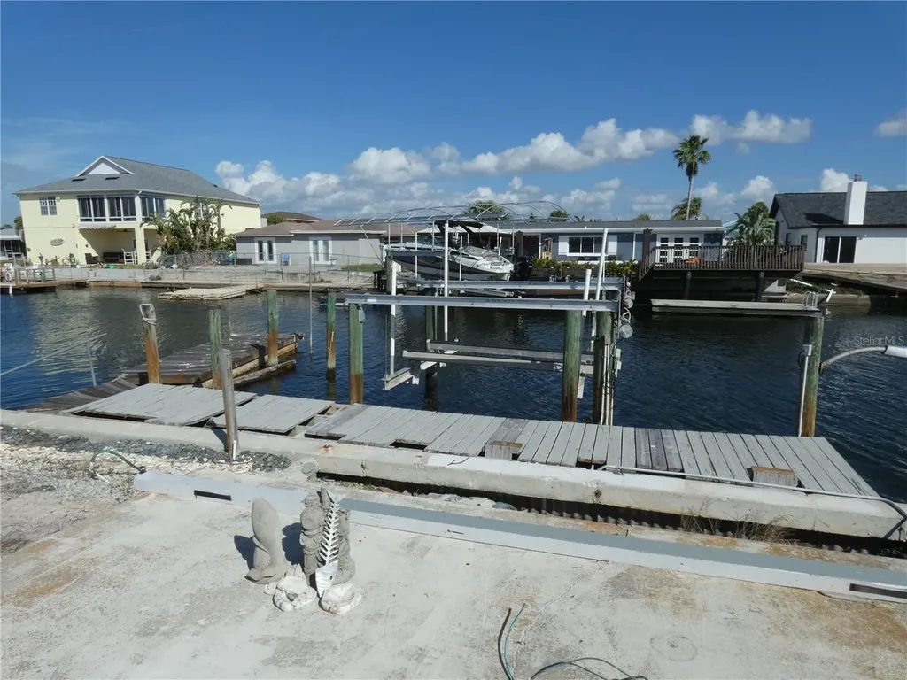 13618 Stacey Drive Hudson FL 34667