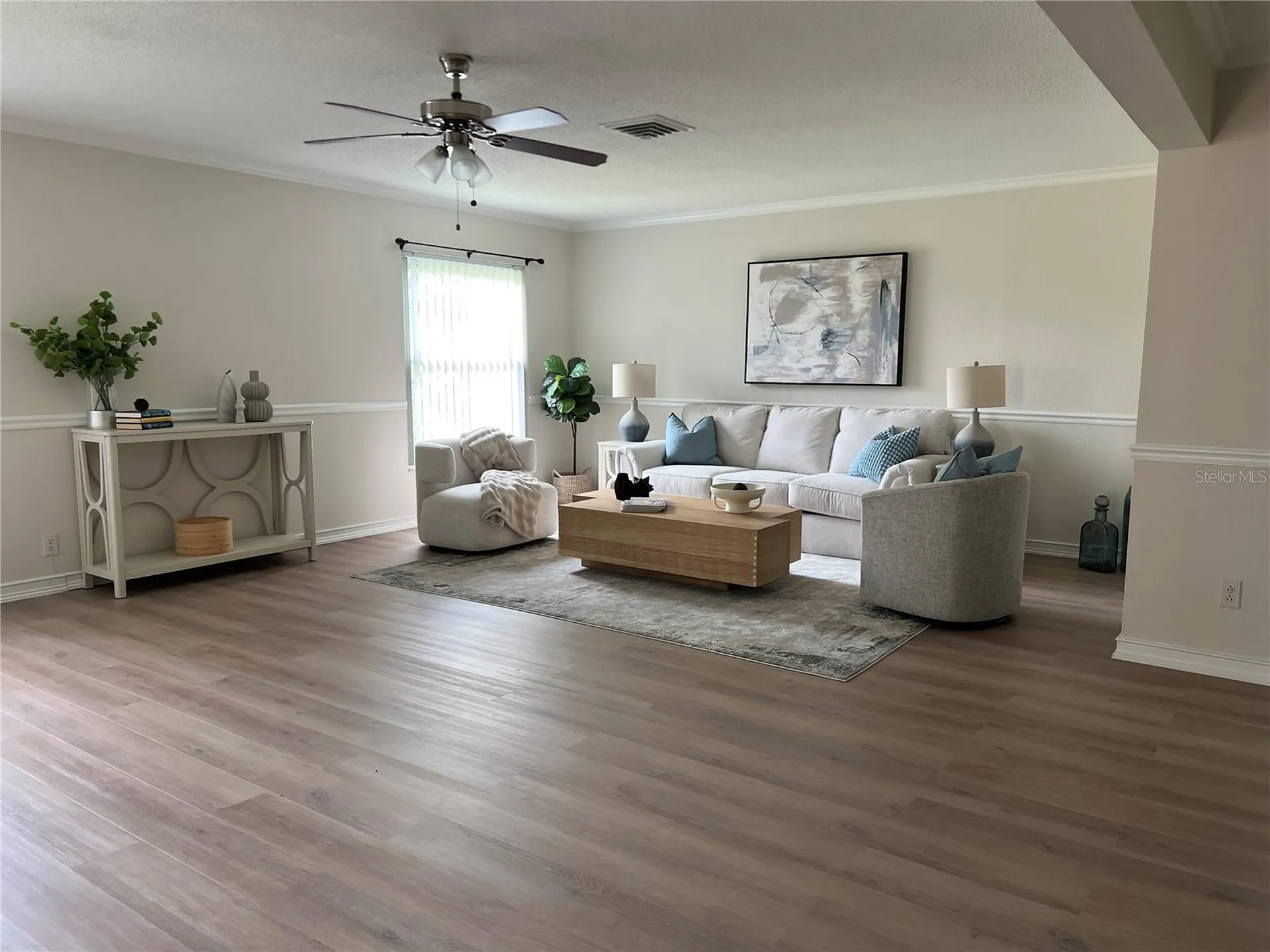 7213 Las Casas Drive Sarasota FL 34243