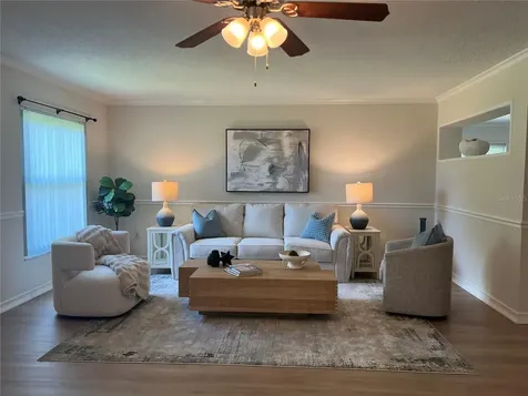 7213 Las Casas Drive Sarasota FL 34243