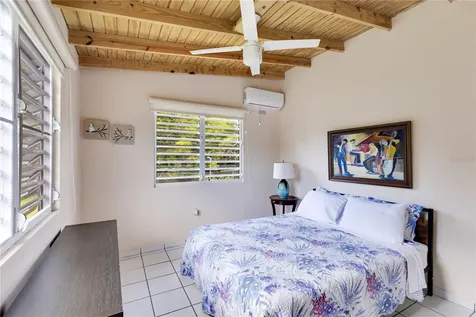 132 Quebrada Ceiba Penuelas PR 00624