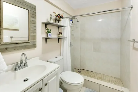 132 Quebrada Ceiba Penuelas PR 00624