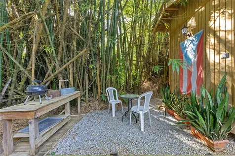 132 Quebrada Ceiba Penuelas PR 00624