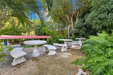 132 Quebrada Ceiba Penuelas PR 00624