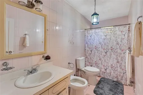 132 Quebrada Ceiba Penuelas PR 00624