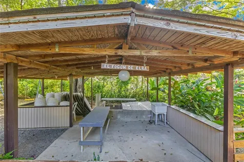 132 Quebrada Ceiba Penuelas PR 00624