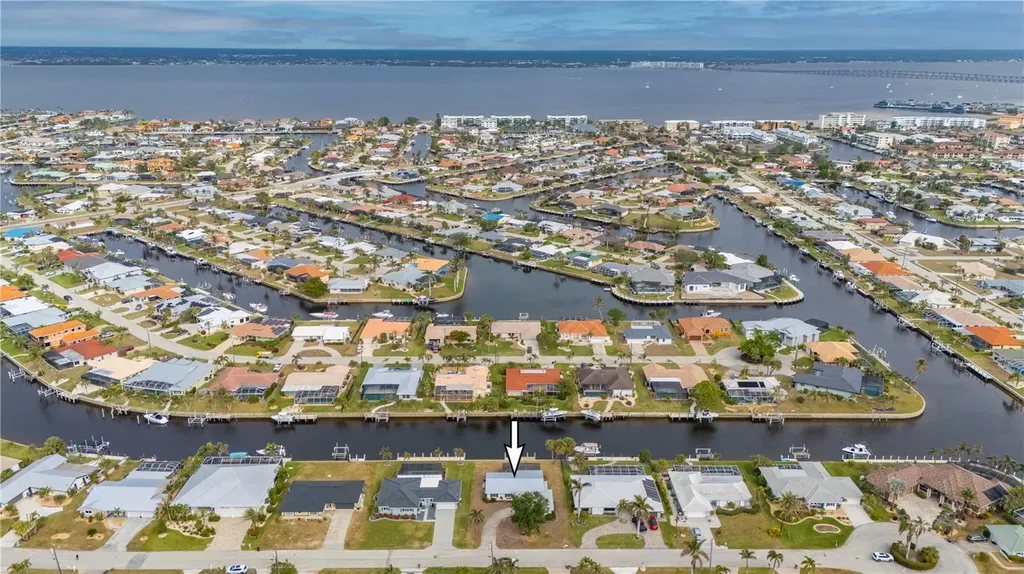 450 Capri Isles Court Punta Gorda FL 33950