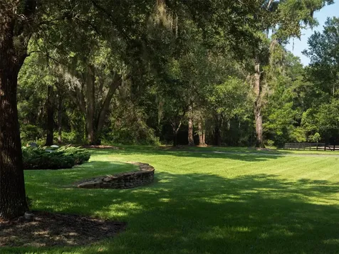 15135 NW 11th Place Newberry FL 32669