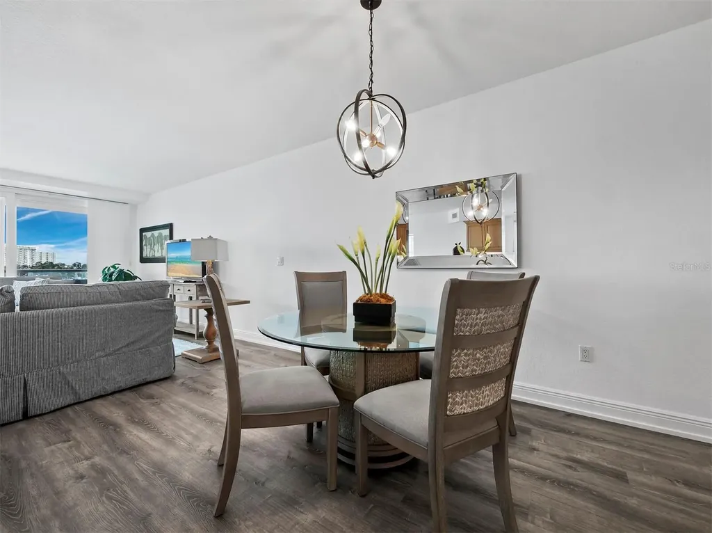 650 Golden Gate Point Sarasota FL 34236