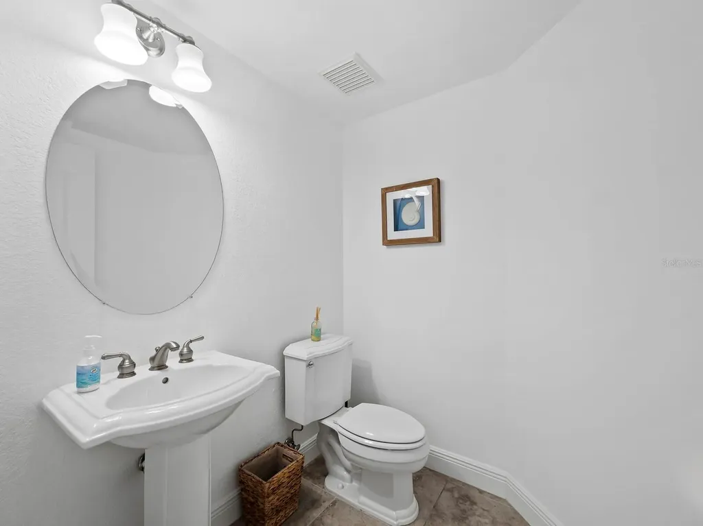 650 Golden Gate Point Sarasota FL 34236