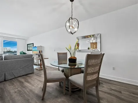 650 Golden Gate Point Sarasota FL 34236