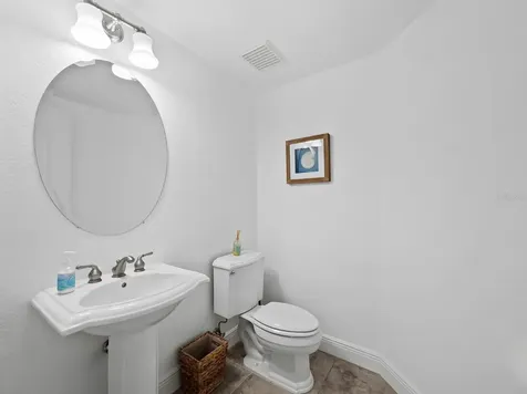650 Golden Gate Point Sarasota FL 34236