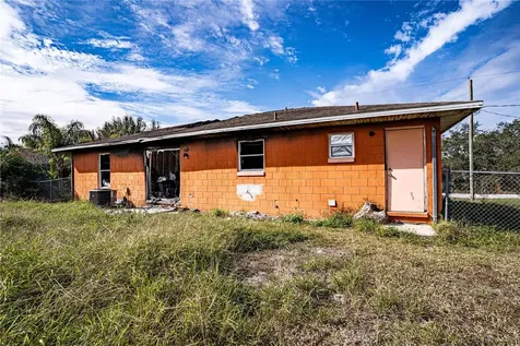 517 Cipres Circle Winter Haven FL 33880