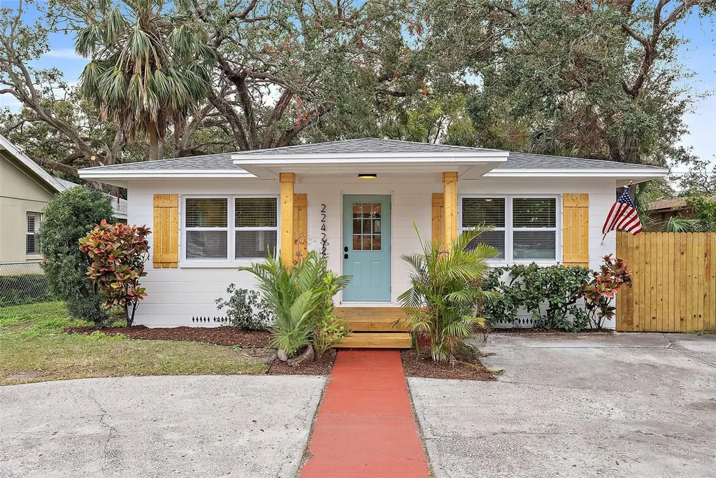 2242 22nd Avenue S St Petersburg FL 33712
