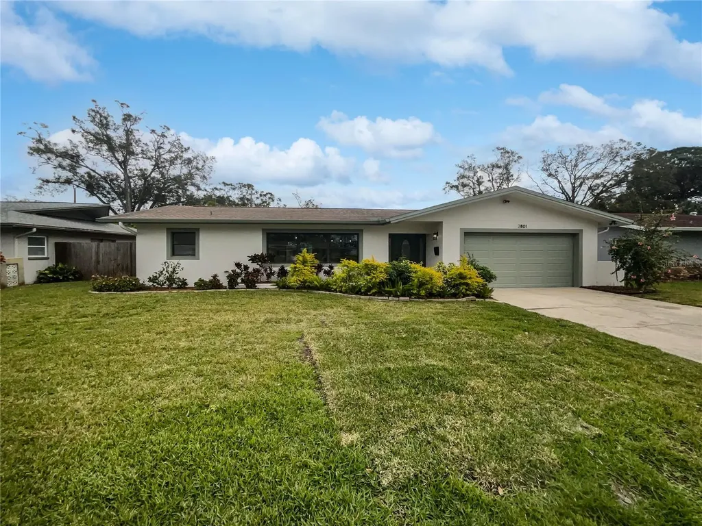 2801 65th Way N St Petersburg FL 33710