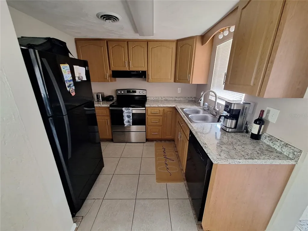 858 E 7th Street Englewood FL 34223