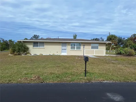 858 E 7th Street Englewood FL 34223